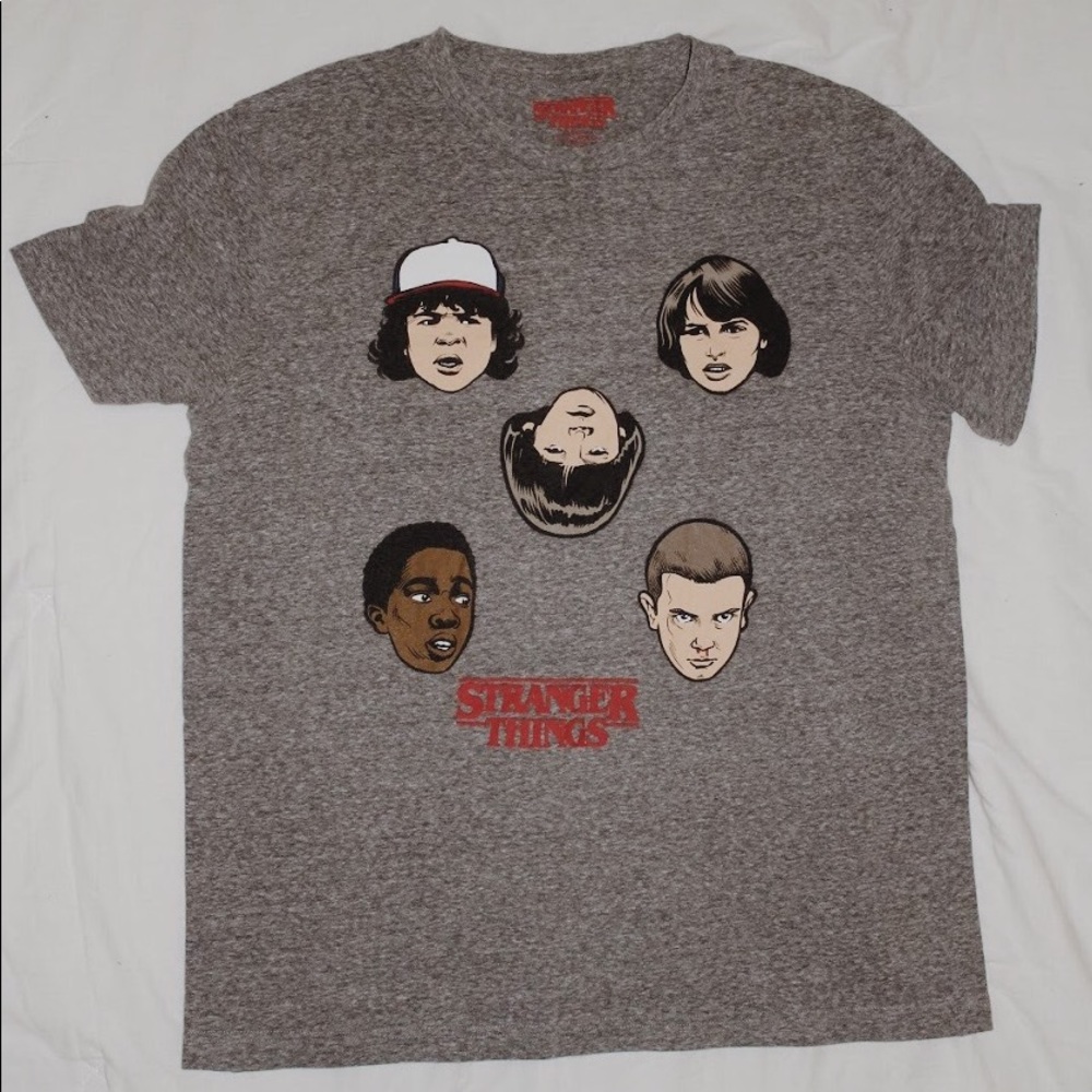 ♡ stranger things t shirt! ♡